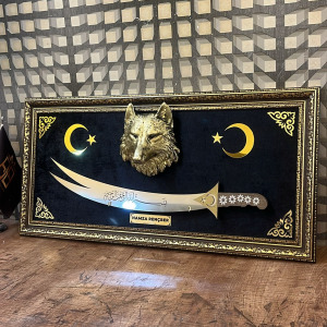 Kurt Başlı Zülfikar Kılıçlı Tablo